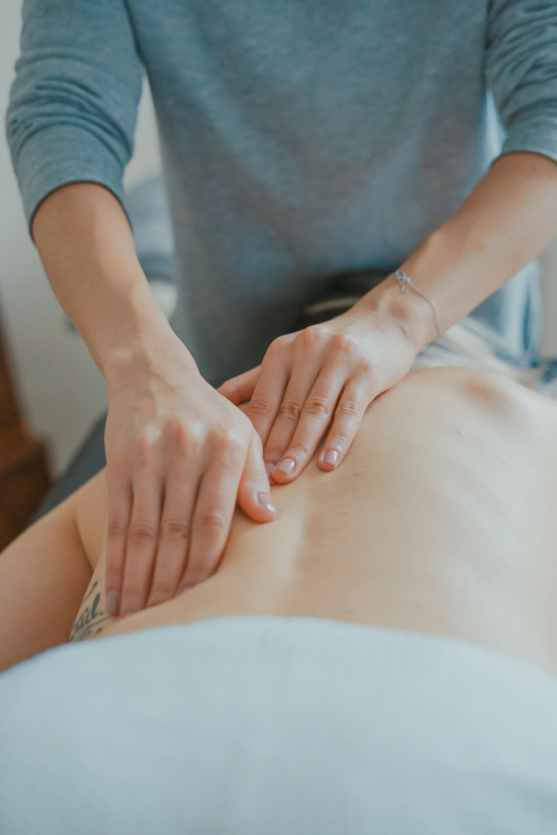 Physiotherapeutische Behandlung im Physiotherapiezentrum der Bodetal Therme